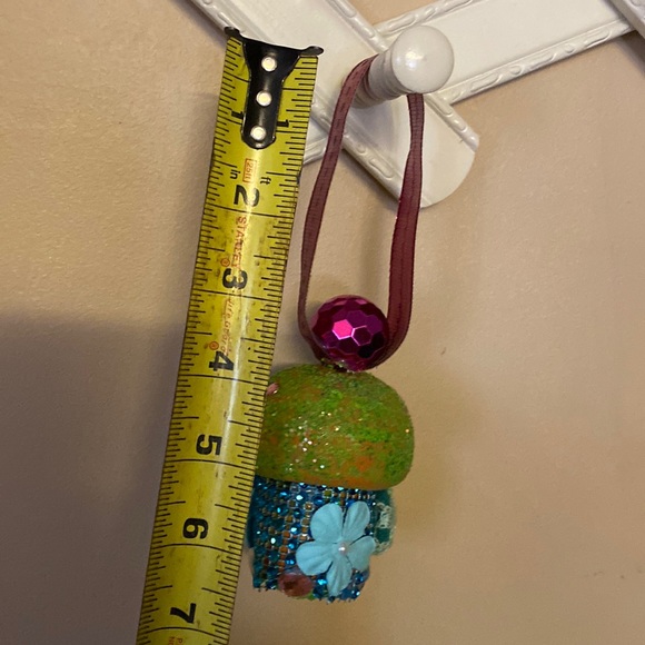 Holiday Fairy Mushroom - Picture 5 of 6